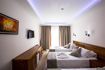 Infinity Boutique Hotel