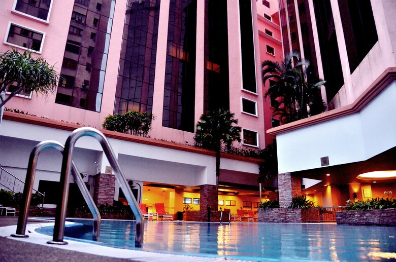 Hotel Renaissance