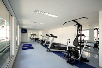 Golden Tulip Suites Dubai
