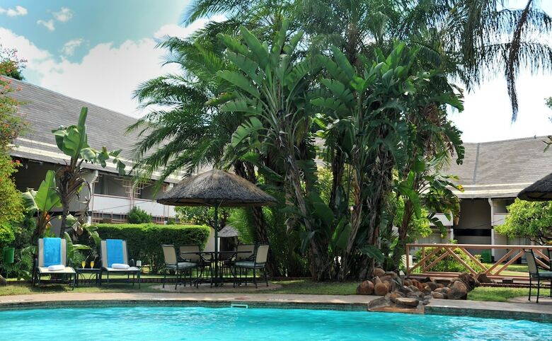 Hotel Cresta Thapama