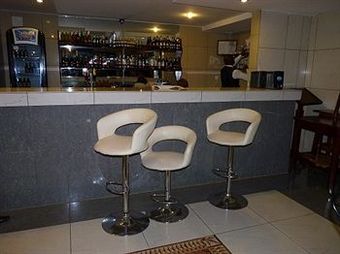 Tou'ngou Hotel