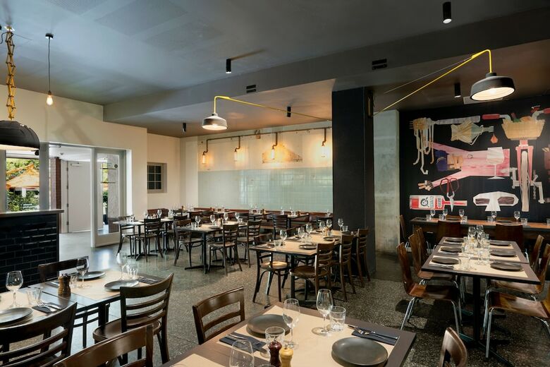 Diamant Boutique Hotel Canberra