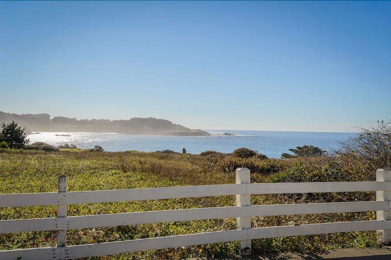 The Mendocino Hotel And Garden Suites