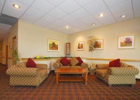 Hotel Clarion Inn And Conference Center