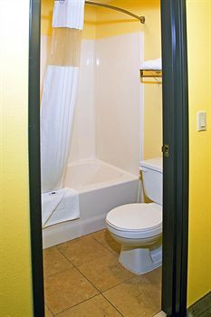 Motel 6 Crossroads Mall-waterloo-cedar Falls
