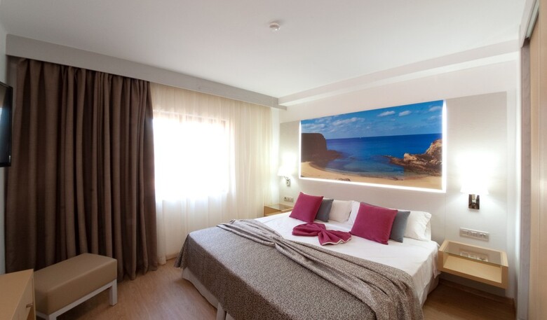 Hotel Rio Playa Blanca
