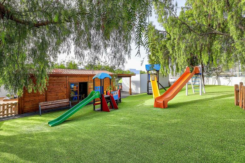 Aparthotel THB Flora