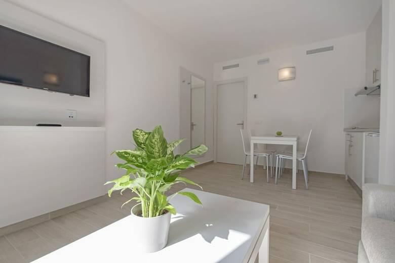 Aparthotel THB Flora