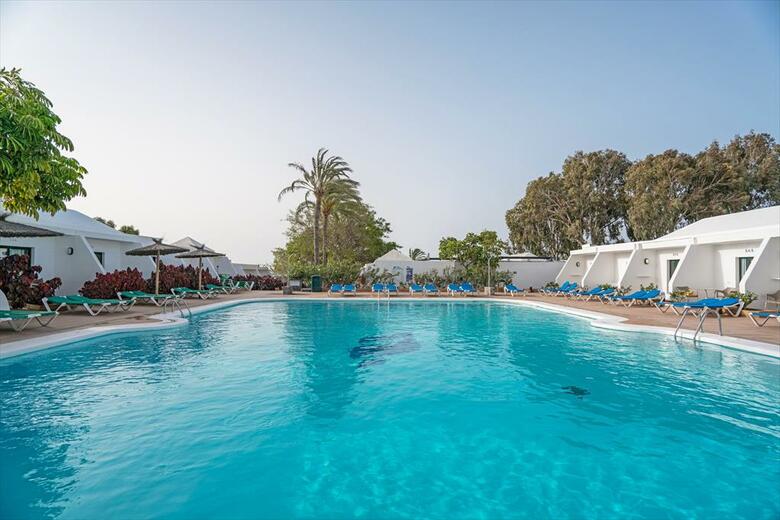 Aparthotel THB Flora