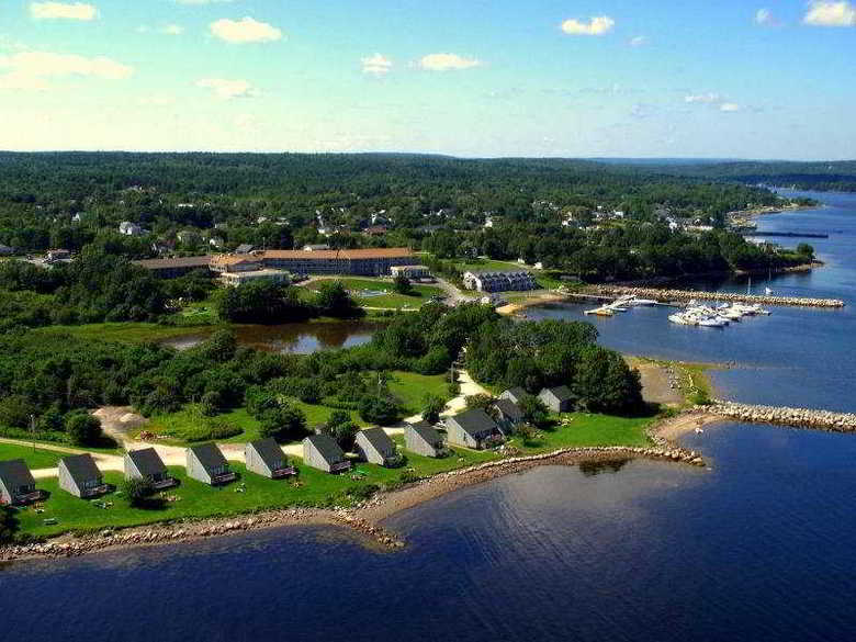 Hotel Atlantica Marina Oak Island