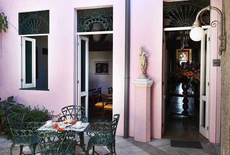 Catharina Paragua�u Hotel