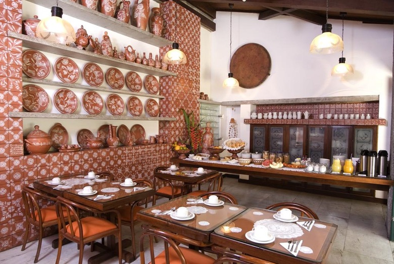 Catharina Paragua�u Hotel
