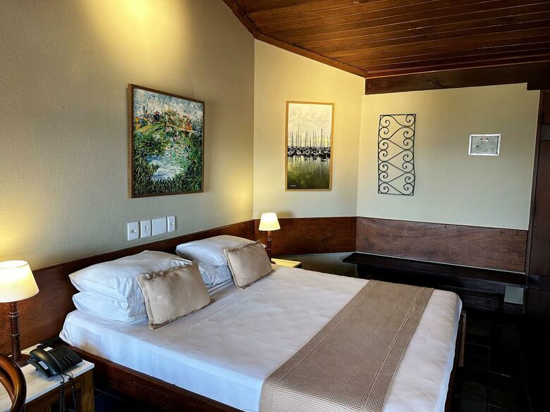 Catharina Paragua�u Hotel