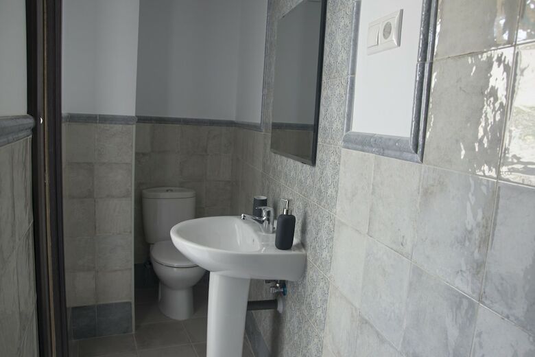Hostal La Siesta Malaga Guesthouse