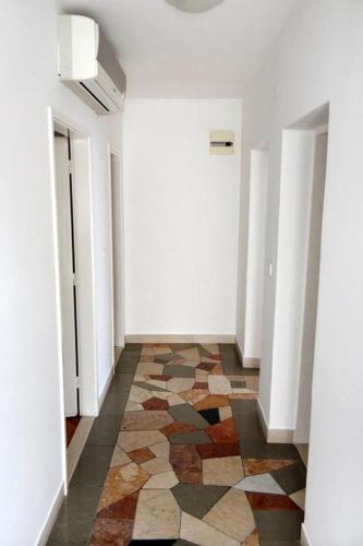 Apartments By The Sea Zavode (Omis) - 1048