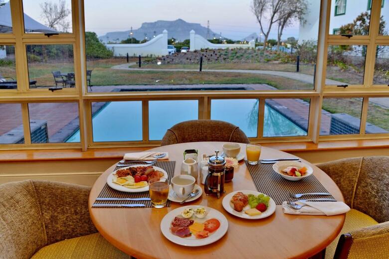 Hotel City Lodge Grandwest