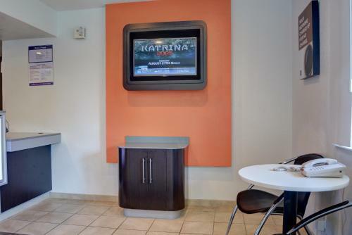 Motel 6 Eugene North - Springfield