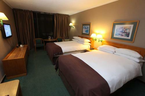 Wilderness Beach Hotel