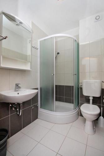 Apartments By The Sea Duce (Omis) - 5987