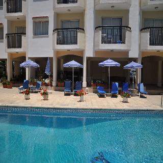Mariela Aparthotel