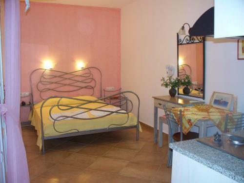 Aparthotel Annita's Village Hotel