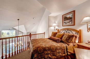 Hotel Elkhorn Lodge