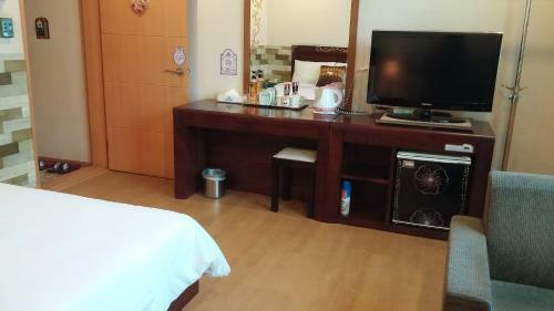 Motel Jeju December Hotel