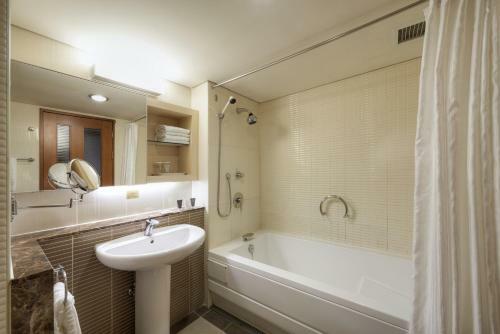 Seoul Riviera Hotel