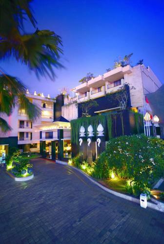 Aparthotel Aston Kuta Hotel And Residence