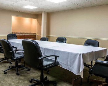 Hotel Comfort Inn (livonia)