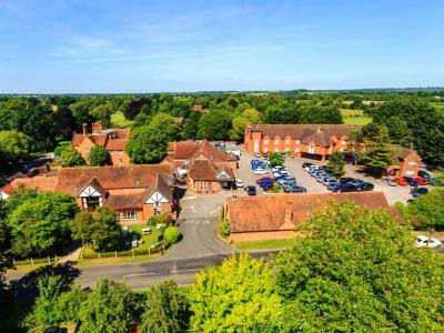 Hotel Charlecote Pheasant