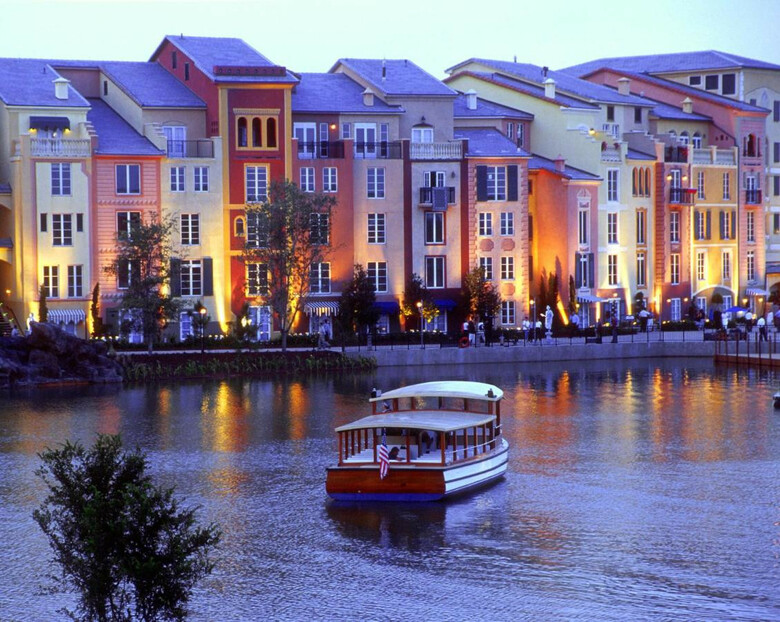 Hotel Loews Portofino Bay