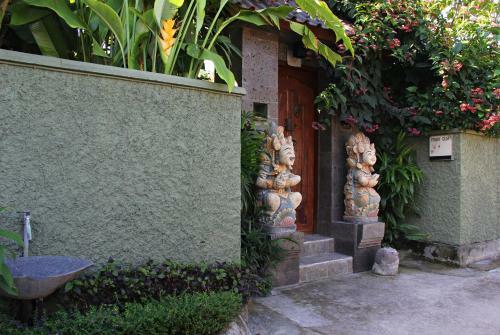 Villa Pondok Buda