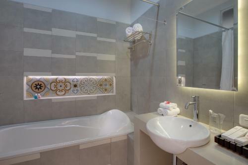 Hotel Baleka Resort & Spa