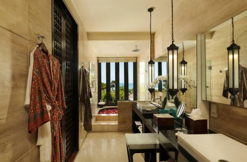 Hotel The Seminyak Beach Resort & Spa