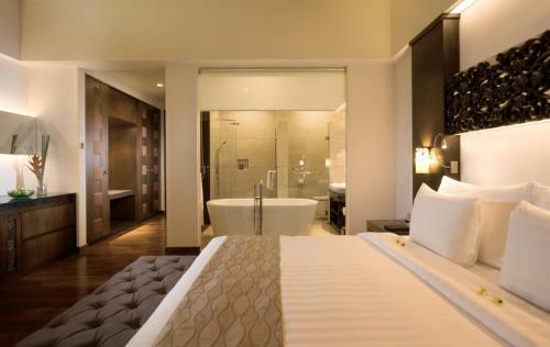 Hotel The Seminyak Beach Resort & Spa