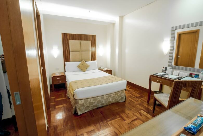 Hotel City Garden Suites Manila