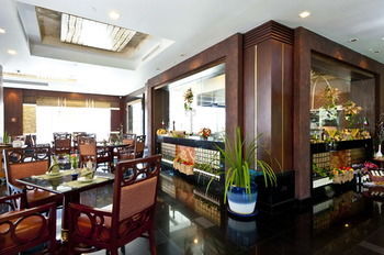 Hotel Grand Pacific Sovereign Resort