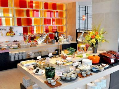 Jr Kyushu Hotel Blossom Hakata Central