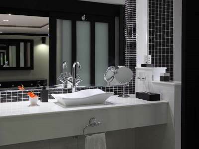 Hotel Amari Nova Suites