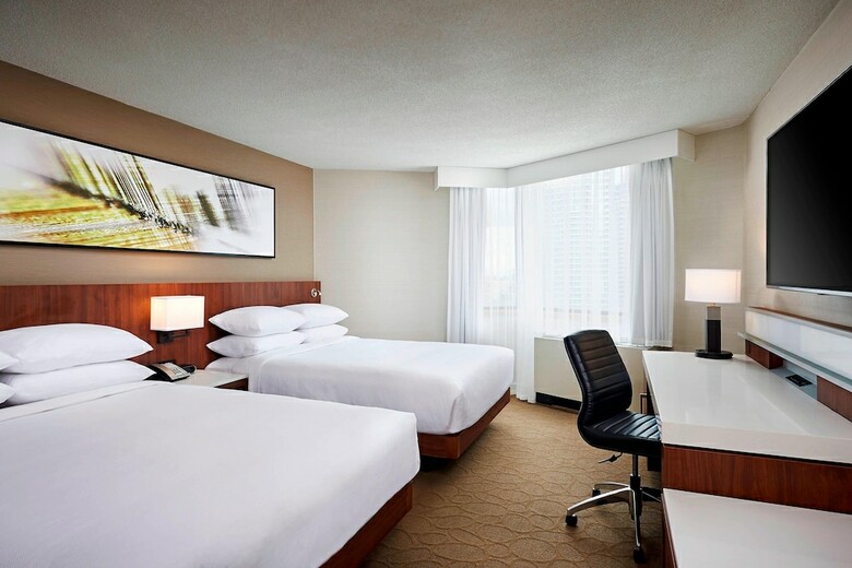 Novotel Toronto Mississauga Centre Hotel