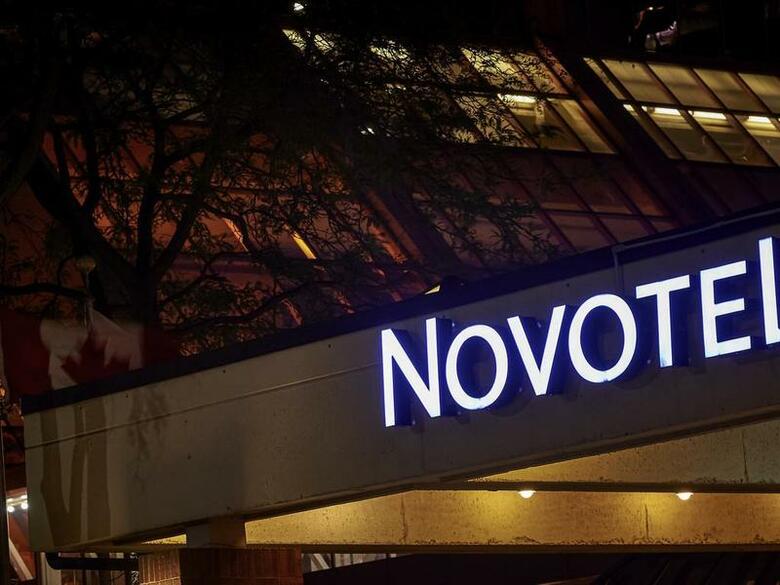 Novotel Toronto Mississauga Centre Hotel