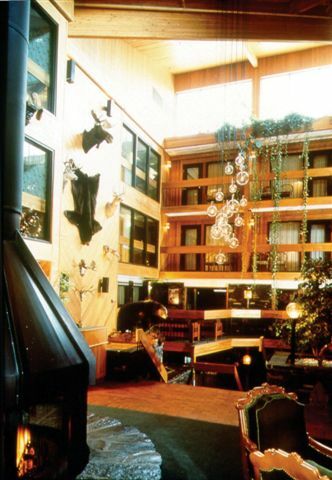 Hotel Banff Ptarmigan Inn