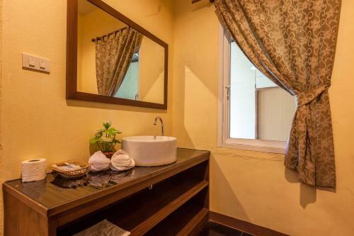 Hotel Lanta Klong Nin Beach Resort