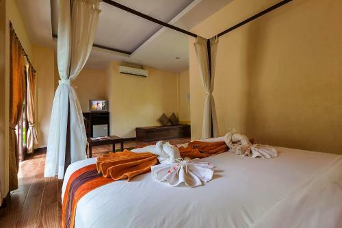Hotel Lanta Klong Nin Beach Resort