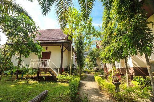 Hotel Lanta Klong Nin Beach Resort
