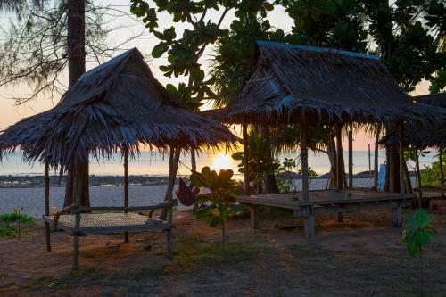 Hotel Lanta Coral Beach Resort