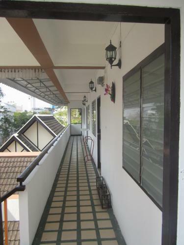 Hostal Dutch Guest House