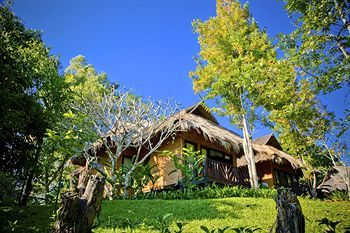 Hotel Hmong Hilltribe Lodge