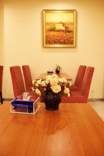 Hotel Hanting Express Shanghai Huajing Road